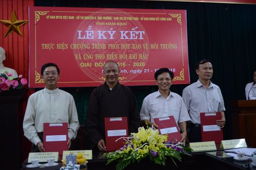 Đồng bào có đạo chung tay bảo vệ môi trường