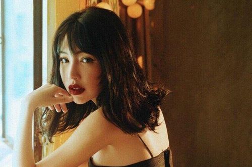 Bị chê cơ thể xập xệ, kì dị như 'người ngoài hành tinh', Elly Trần đáp trả cực gắt