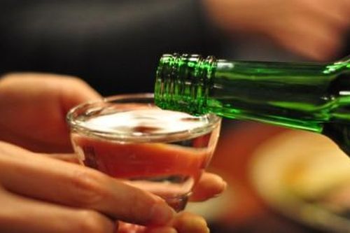 10 ngày nữa, cấm rủ rê, ép buộc người khác uống rượu, bia