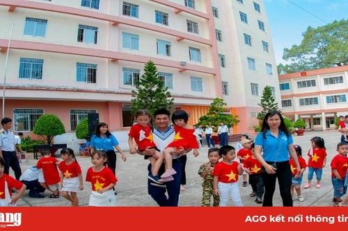 Nhiều hoạt động chào mừng kỷ niệm 30 năm Ngày hội Quốc phòng toàn dân và 75 năm Ngày thành lập Quân đội nhân dân Việt Nam