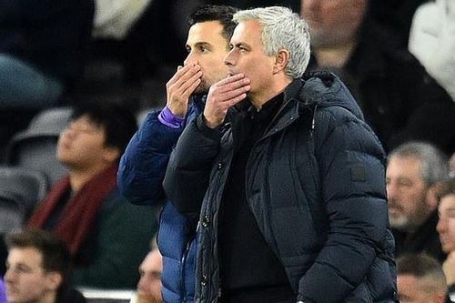 Mourinho đã chọn sai đội hình để bị Lampard đánh bại như thế nào?
