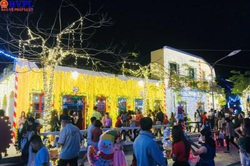 Đà Nẵng lung linh trước thềm Noel