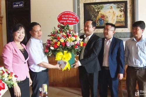 Lãnh đạo các địa phương thăm, chúc mừng nhân dịp Giáng sinh 2019