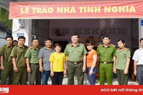 Những việc làm nhân văn của Công an An Phú