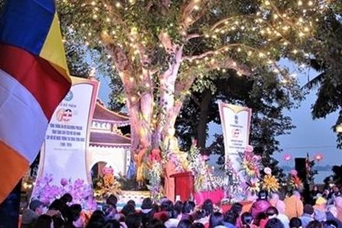 Kỷ niệm 60 năm cây bồ đề được trồng tại chùa Trấn Quốc