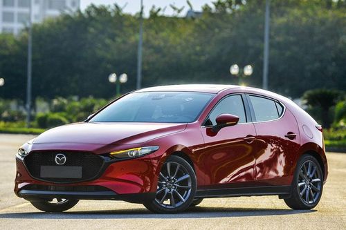 Lỗi phanh khẩn cấp tự động có thể khiến Mazda 3 - 2020 bị đâm bất ngờ từ phía sau