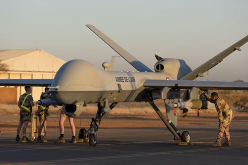UAV Pháp lần đầu không kích tiêu diệt phiến quân ở Mali