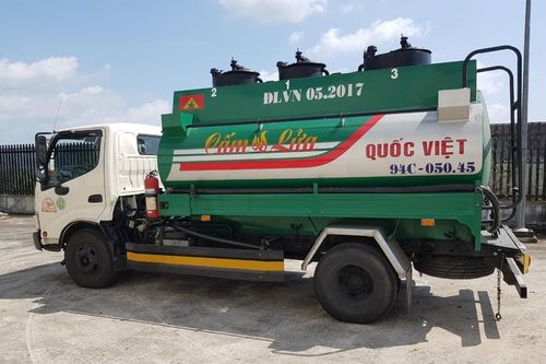 Phát hiện 6.000 lít xăng lậu ở Hậu Giang