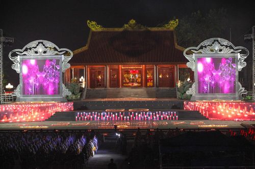 Cầu siêu tưởng nhớ 60 liệt sĩ thanh niên xung phong đại đội 915
