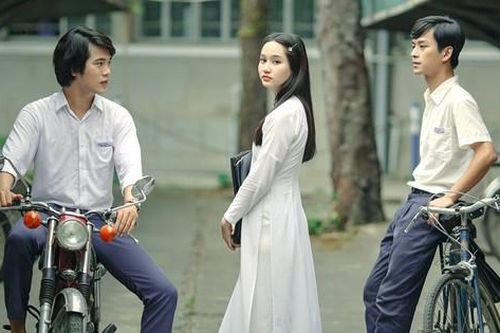 Mắt biếc và Chị chị em em đua doanh thu