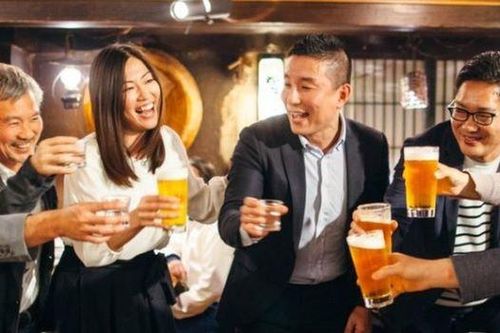 'Văn hóa nhậu' sau giờ làm việc tại Nhật Bản đang dần mất đi