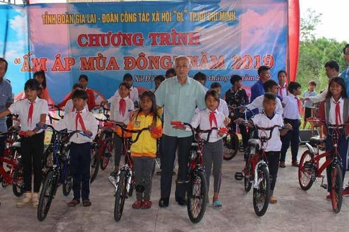 Chương trình 'Ấm áp mùa đông': San sẻ yêu thương
