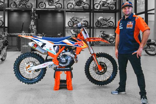 KTM 450 SX-F Factory Edition ra mắt - trang bị nhiều công nghệ xe đua