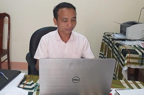Thầy phó hiệu trưởng năng động