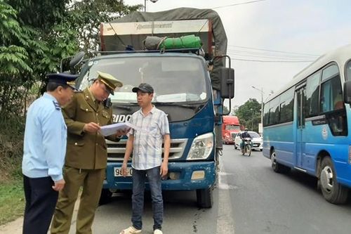 Ngăn chặn tình trạng buôn lậu dịp cuối năm