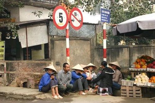 Nhộn nhịp dịch vụ dọn nhà đón Tết
