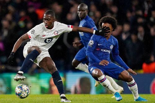 Mourinho nẫng tay trên MU tiền vệ 50 triệu bảng