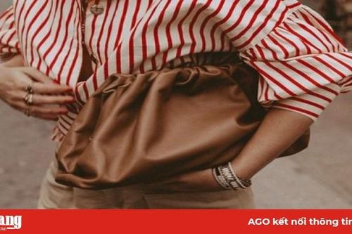 Phối túi hot trend cho nàng công sở