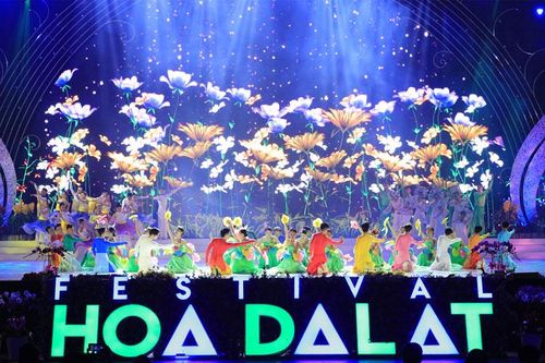 Vũ hội hoa mùa đông