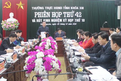 Họp phiên thứ 42 và rút kinh nghiệm kỳ họp 10 HĐND tỉnh