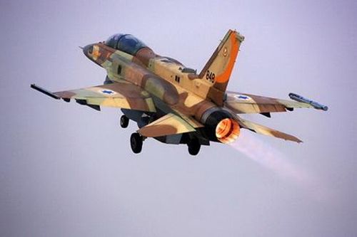 Tiêm kích F-16 Israel bật tăng lực chạy trốn khi bị S-300 Syria 'truy sát'?
