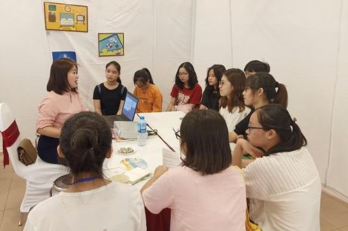 Cấm trường đại học đào tạo cao đẳng là phạm luật?