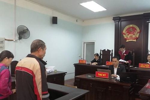 Xử án treo hai người 'chống người thi hành công vụ': Nhiều câu hỏi còn bỏ ngỏ