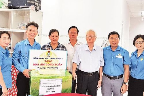 Mái ấm công đoàn tặng công nhân đón Tết