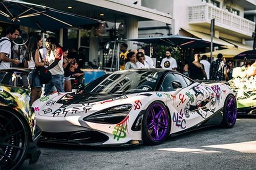 Ngắm siêu xe McLaren 720S khoác áo Graffiti kịch độc