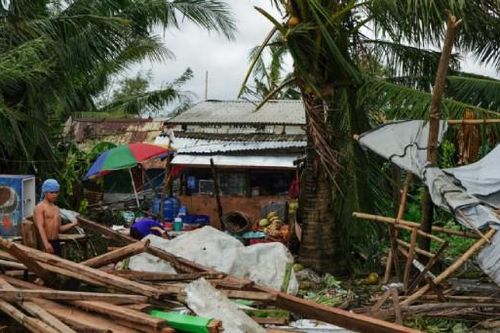 Bão Phanfone khiến ít nhất 16 người thiệt mạng ở Philippines