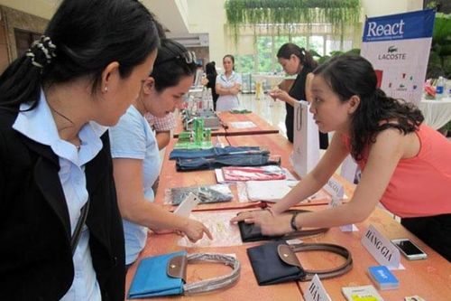 Hàng giả bao vây thị trường - S.O.S!
