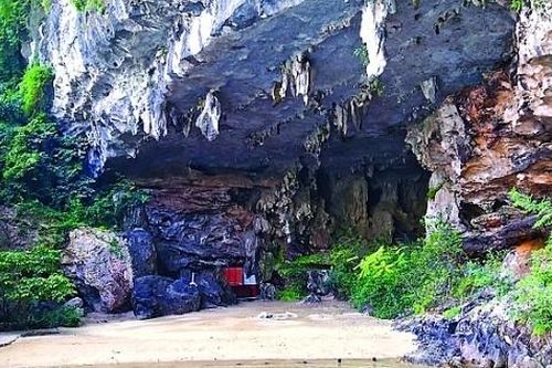 Hang động của chuyện tình chung thủy
