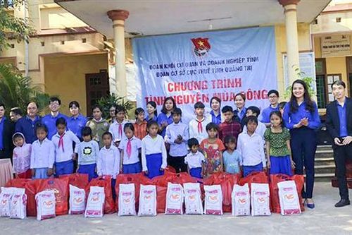 Tiếp tục phát huy tính tiên phong, gương mẫu, đoàn kết, sáng tạo của tuổi trẻ