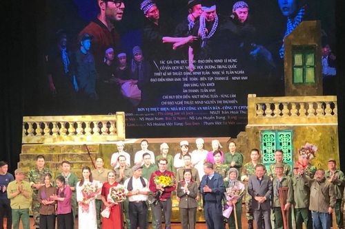 Nhà hát CAND trình diễn vở 'Duyên định'