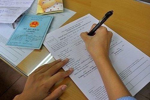Thủ tục cấp lại CMND cho người cao tuổi không còn giấy chứng sinh bản gốc