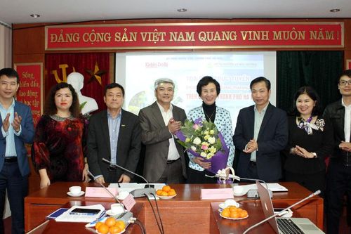 Tọa đàm trực tuyến về 'Chung tay giảm thiểu rác thải nhựa trên địa bàn TP Hà Nội': Gắn tuyên truyền với chế tài mạnh