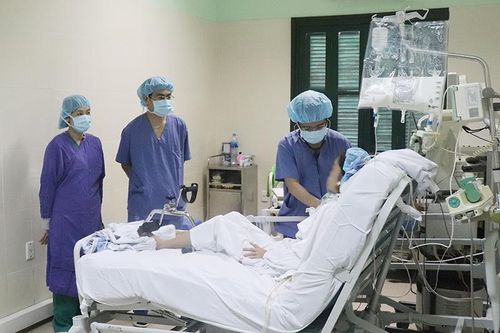Nữ bệnh nhân được sửa dị tật tim, ghép phổi sẽ ra viện trước Tết