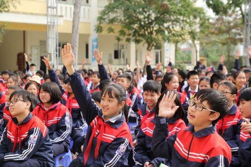 Học bổng từ rác thải mở rộng đến 10 trường học ở Hà Nội