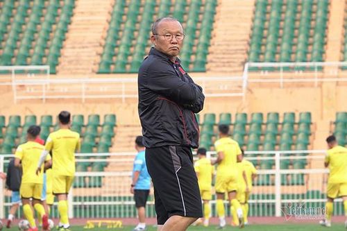 U23 Việt Nam 'gãy cánh', bay thế nào đây thầy Park?