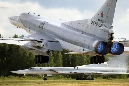 Oanh tạc cơ Tu-22M3 xuất hiện ở Iran, vì sao Israel cũng 'lạnh gáy'?