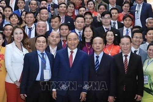 Prime Minister Nguyen Xuan Phuc highly appreciates the role of Vietnam Association of Small and Medium Enterprises and committed to facilitate SMEs