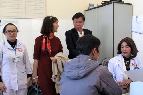 Cơ hội tiếp cận y tế cho bệnh nhân nhiễm HIV