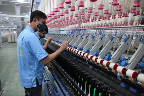 Sản xuất công nghiệp đạt tốc độ tăng trưởng cao nhất từ đầu nhiệm kỳ