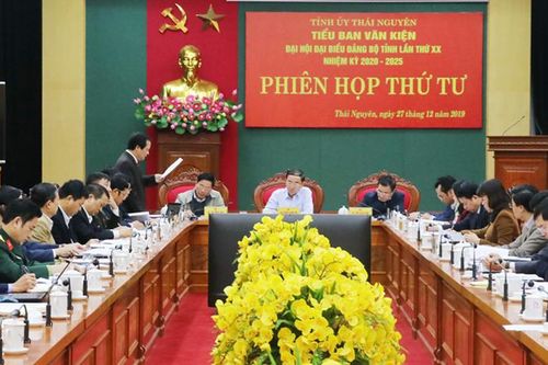 Sử dụng hiệu quả các nguồn lực, xây dựng tỉnh phát triển nhanh và bền vững