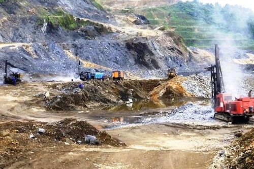 Khảo sát, đánh giá, khai thác thu hồi tài nguyên quặng 1- KS5 trên thân quặng 2-KS5 tại Khai trường 15B