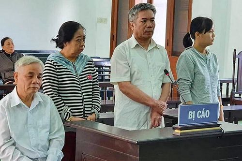 Cựu Chánh TAND tỉnh Phú Yên bị đề nghị 16 năm tù