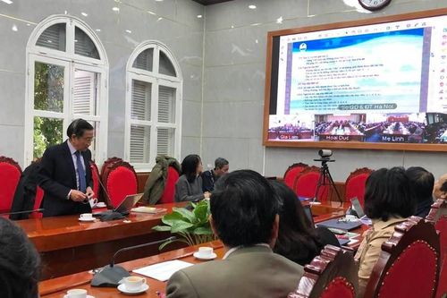 7.000 cán bộ giáo viên Hà Nội làm quen với 5 bộ sách SGK lớp 1 theo chương trình mới