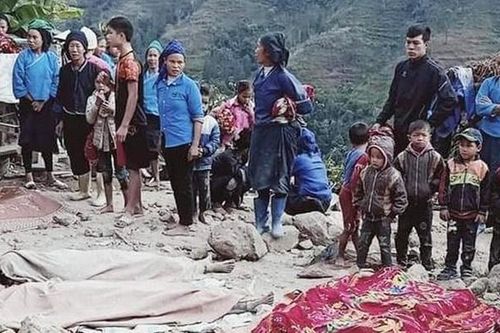 Sập tường nhà cũ, 5 người thiệt mạng