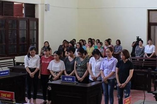 8 bác sỹ, cán bộ y tế nhận án tù vì trục lợi bảo hiểm