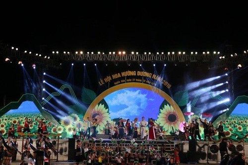 Khai mạc lễ hội hoa Hướng dương 2019